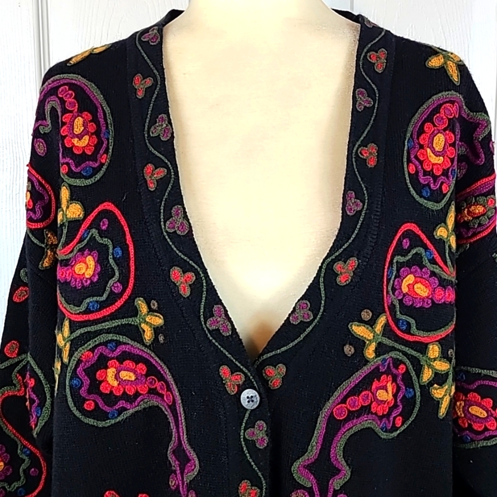 Jacque & KoKo Embroidered Cardigan - Picture 2 of 10